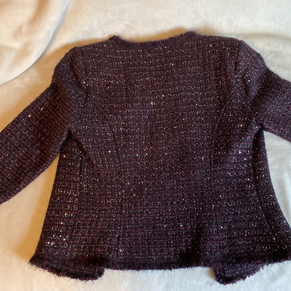 Brand NWT White Black Market cropped tweed jacket with tiny little sequins. - Picture 4 of 12